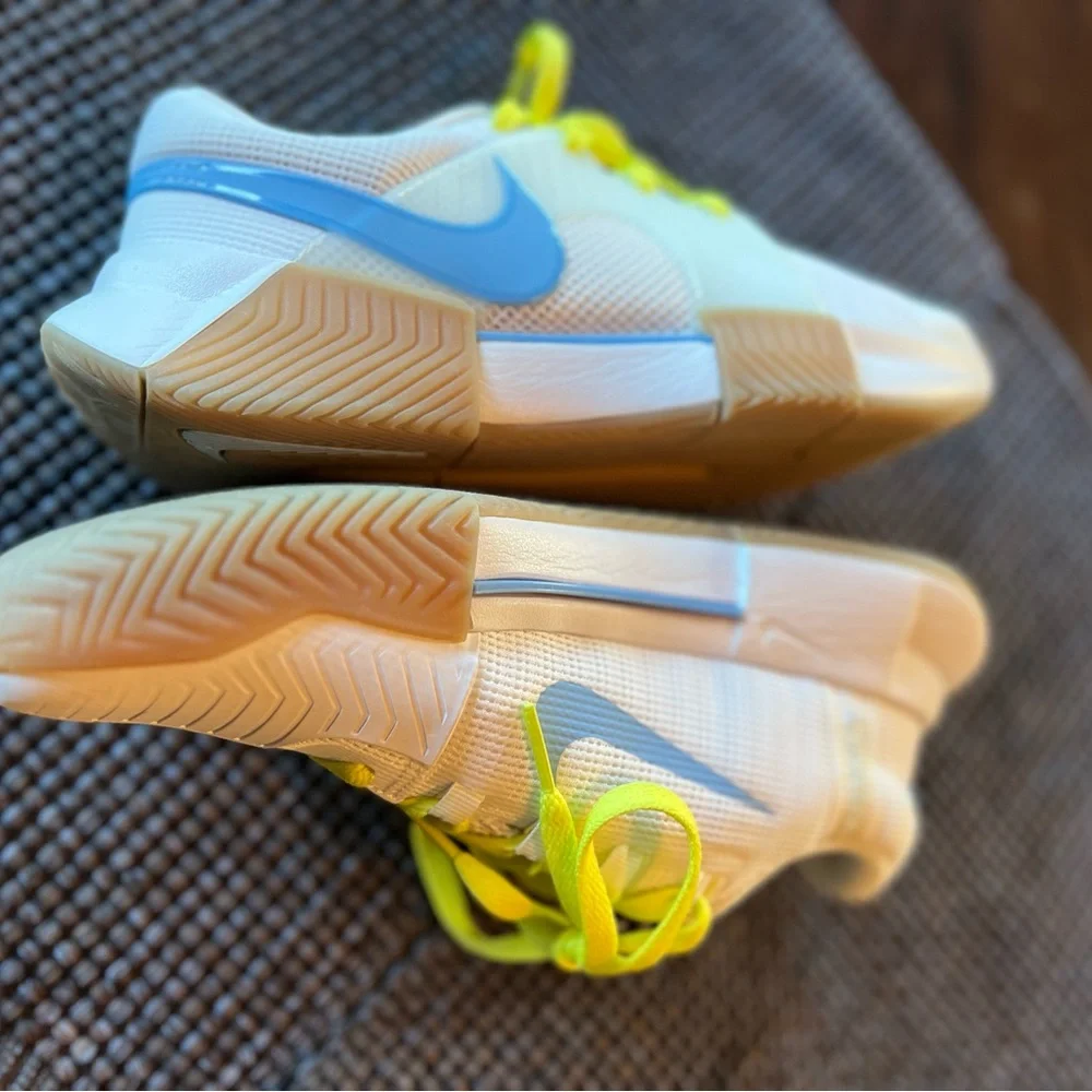 Men’s 6/Women’s 7.5 𝗡𝗜𝗞𝗘 🎾 𝗭𝗼𝗼𝗺 𝗖𝗵𝗮𝗹𝗹𝗲𝗻𝗴𝗲 𝗚𝗣 𝗧𝗲𝗻𝗻𝗶𝘀 𝗦𝗵𝗼𝗲𝘀 - Picture 14 of 14